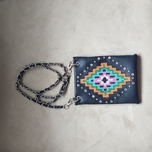 Womans leather crossbody bag